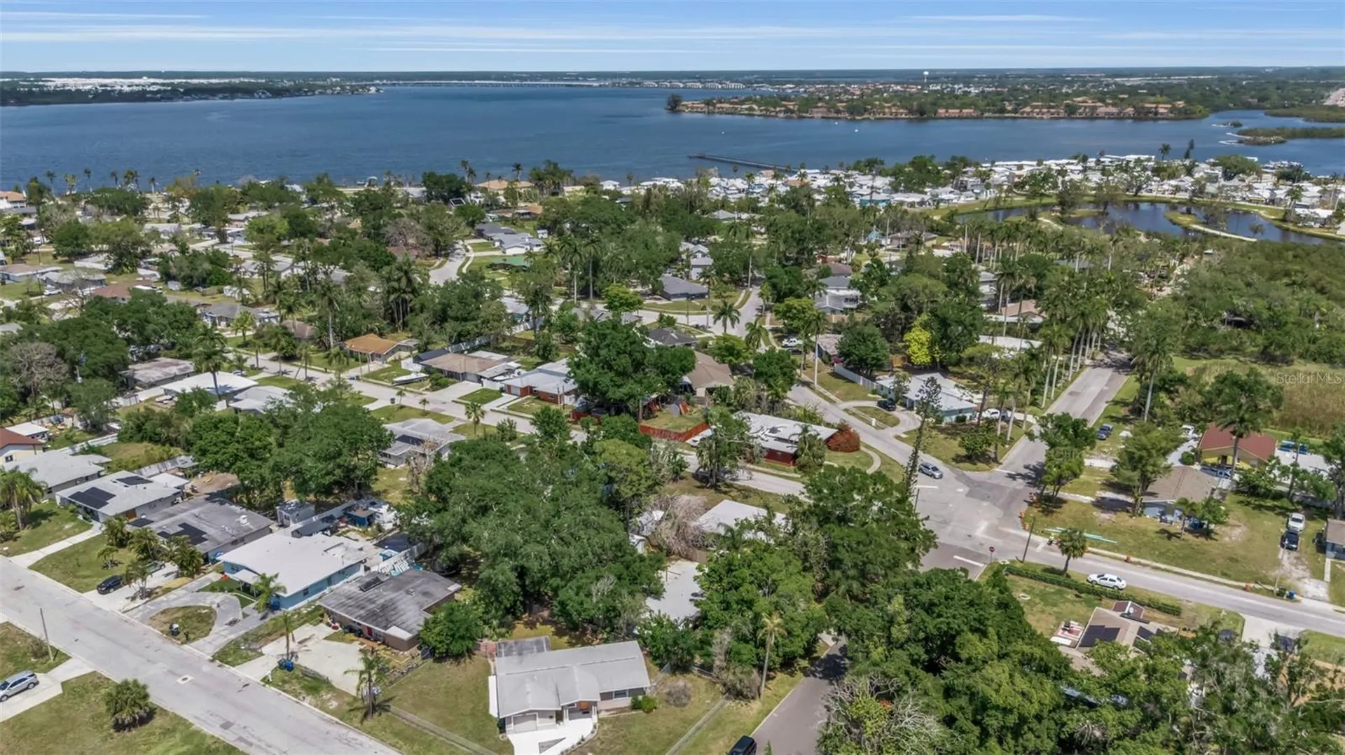 2317 2nd Avenue E Bradenton FL 34208