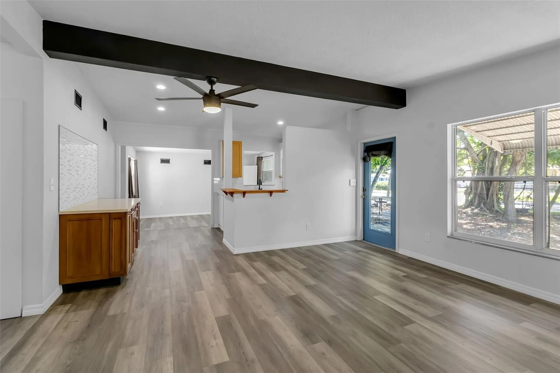 2317 2nd Avenue E Bradenton FL 34208