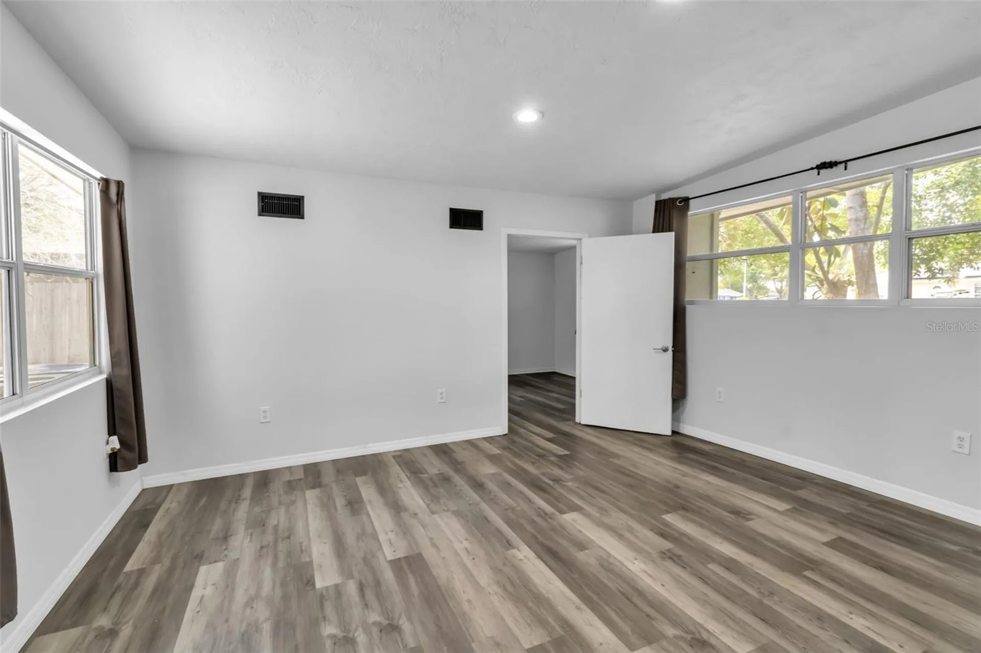 2317 2nd Avenue E Bradenton FL 34208