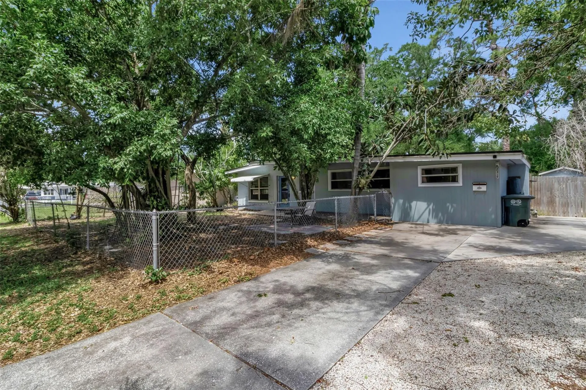 2317 2nd Avenue E Bradenton FL 34208