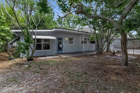 2317 2nd Avenue E Bradenton FL 34208