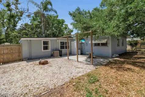 2317 2nd Avenue E Bradenton FL 34208