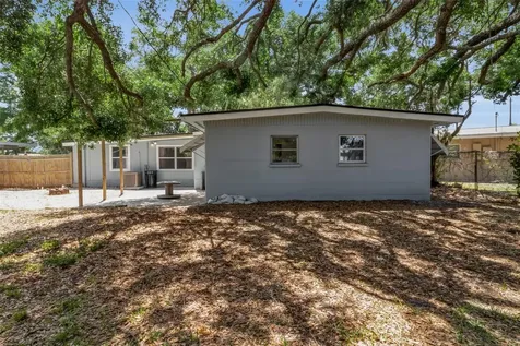 2317 2nd Avenue E Bradenton FL 34208