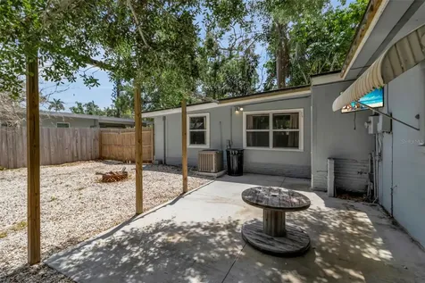 2317 2nd Avenue E Bradenton FL 34208