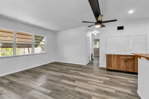 2317 2nd Avenue E Bradenton FL 34208
