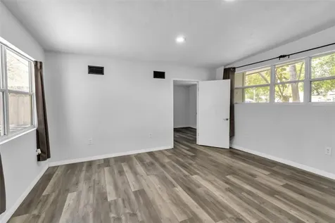 2317 2nd Avenue E Bradenton FL 34208