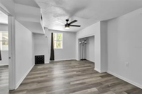 2317 2nd Avenue E Bradenton FL 34208