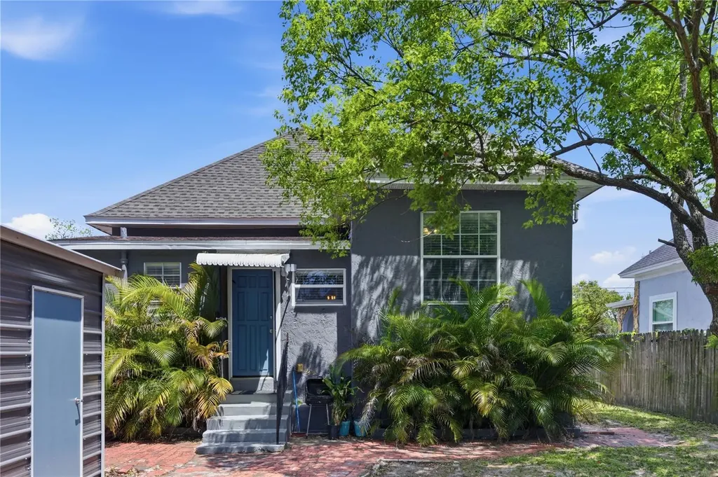 2318 W Cordelia Street Tampa FL 33607