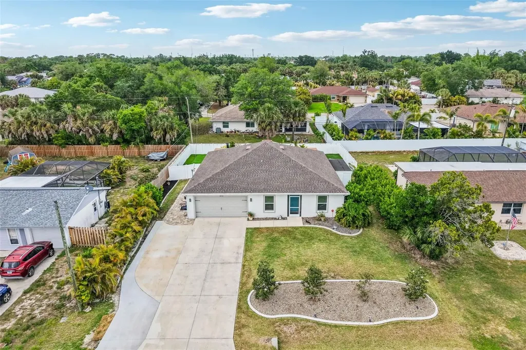 18142 Griffen Avenue Port Charlotte FL 33948