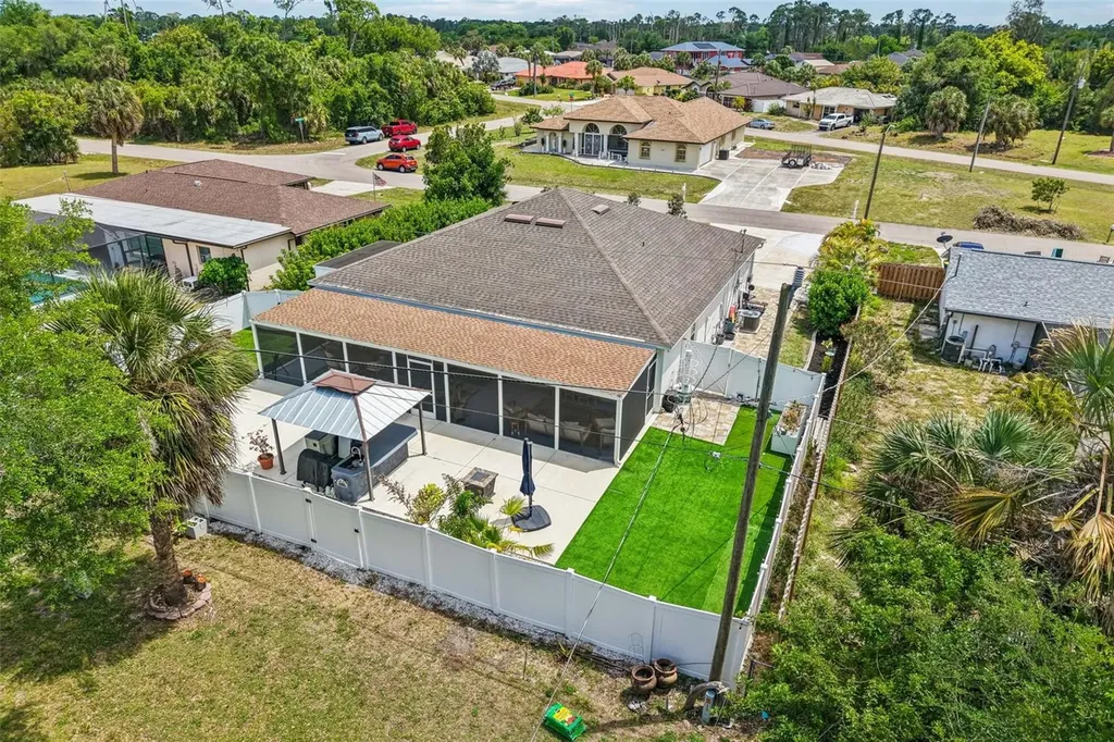 18142 Griffen Avenue Port Charlotte FL 33948
