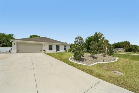 18142 Griffen Avenue Port Charlotte FL 33948