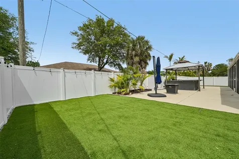 18142 Griffen Avenue Port Charlotte FL 33948