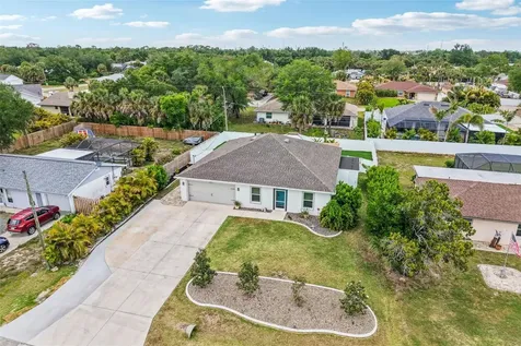 18142 Griffen Avenue Port Charlotte FL 33948