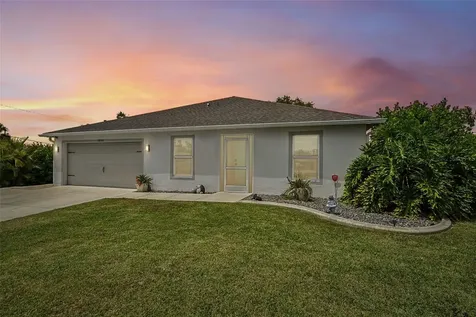 18142 Griffen Avenue Port Charlotte FL 33948
