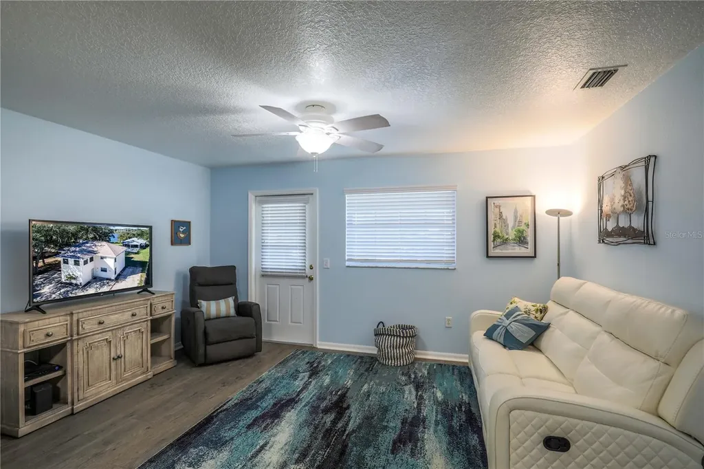 260 S Central Avenue Umatilla FL 32784