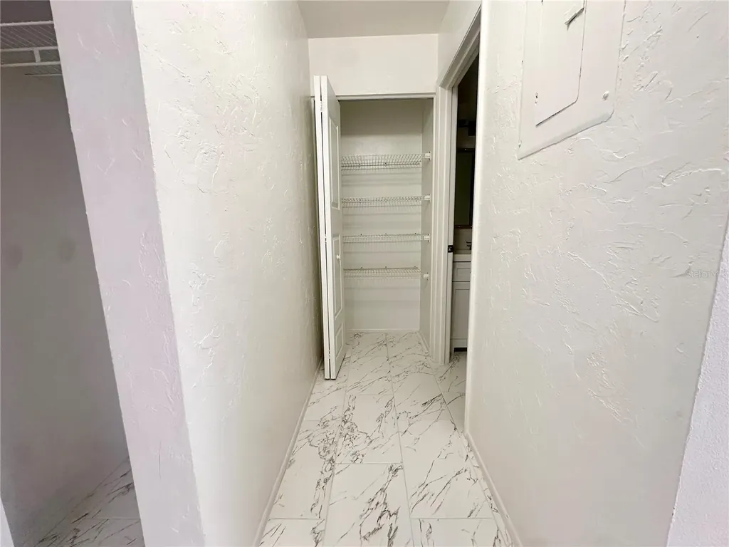 3781 59th Avenue W Bradenton FL 34210