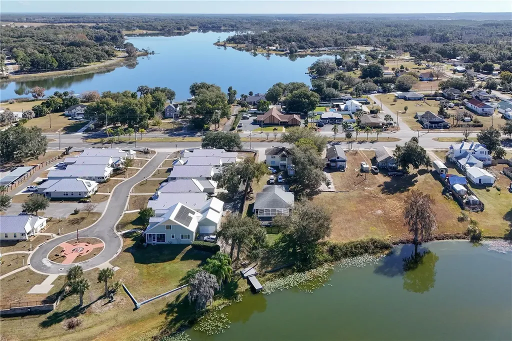 264 S Central Avenue Umatilla FL 32784