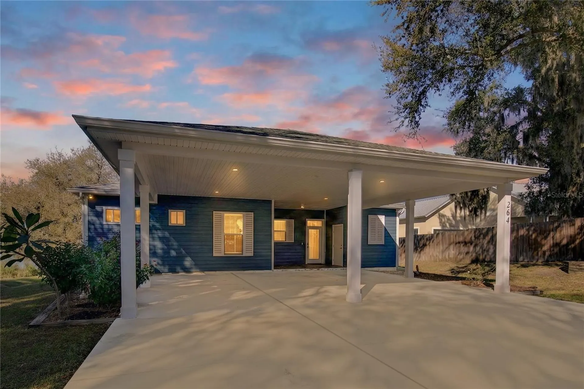 264 S Central Avenue Umatilla FL 32784