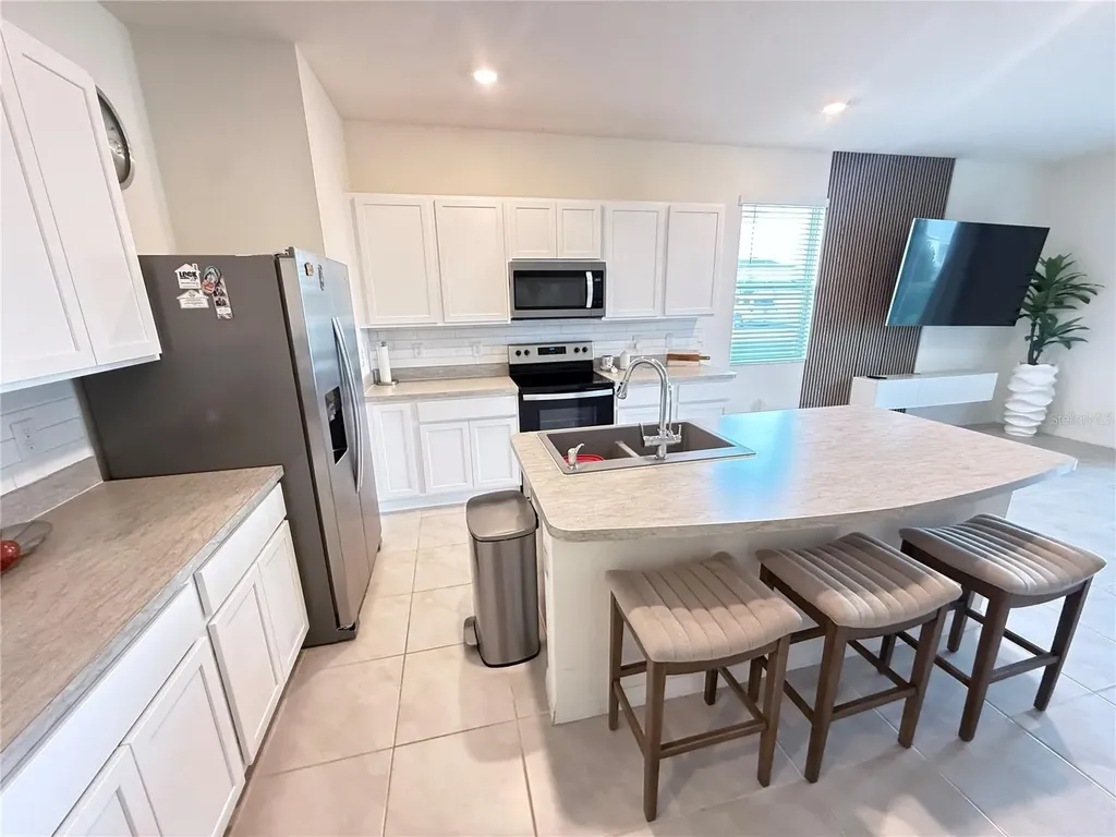 2354 Tay Wes Drive St Cloud FL 34771