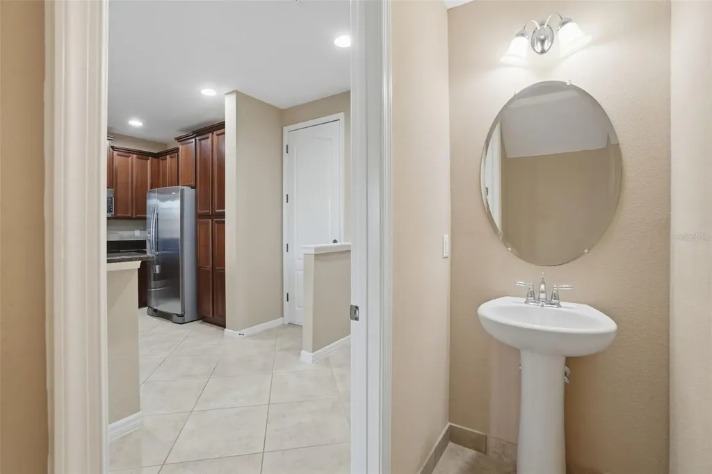 8076 Prestbury Drive Orlando FL 32832