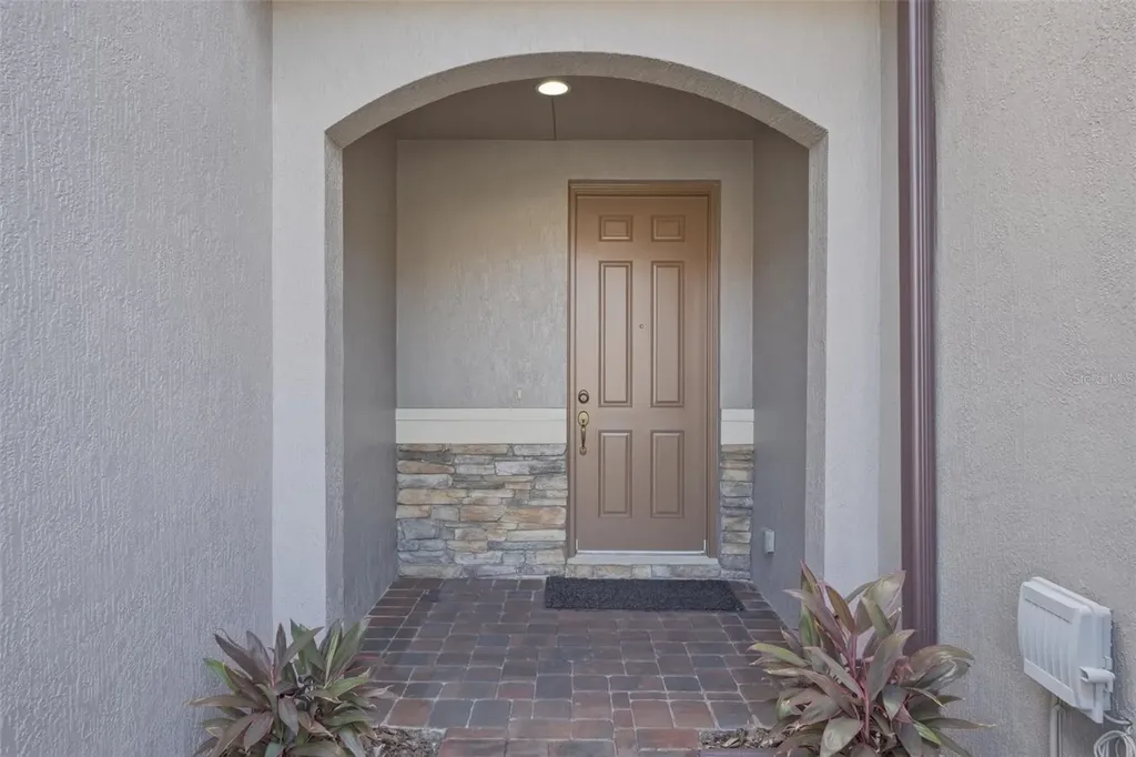 8076 Prestbury Drive Orlando FL 32832