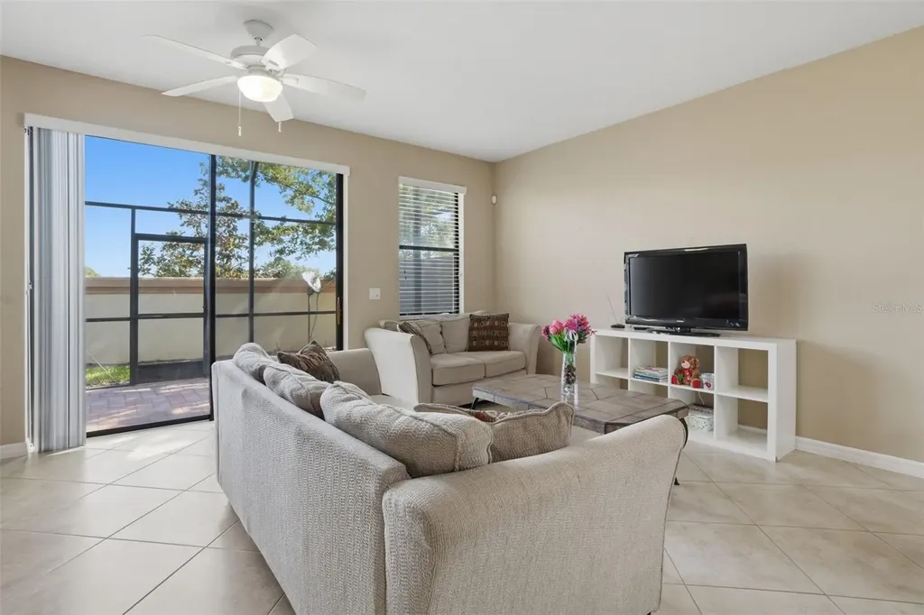 8076 Prestbury Drive Orlando FL 32832