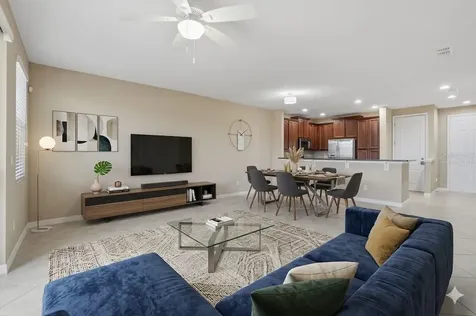 8076 Prestbury Drive Orlando FL 32832