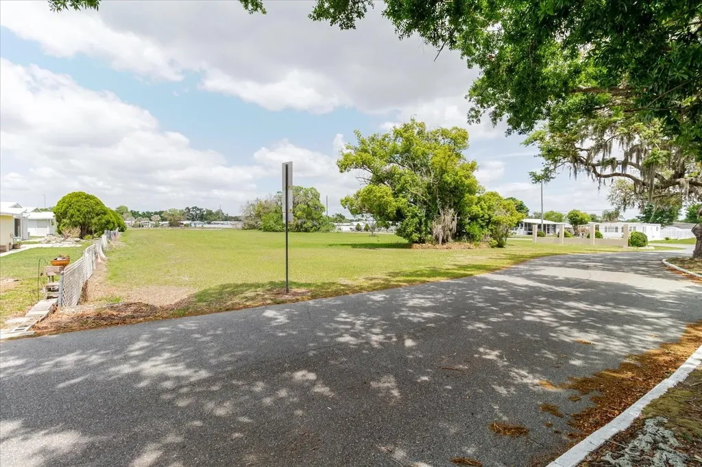5407 Dean Dairy Road Zephyrhills FL 33541