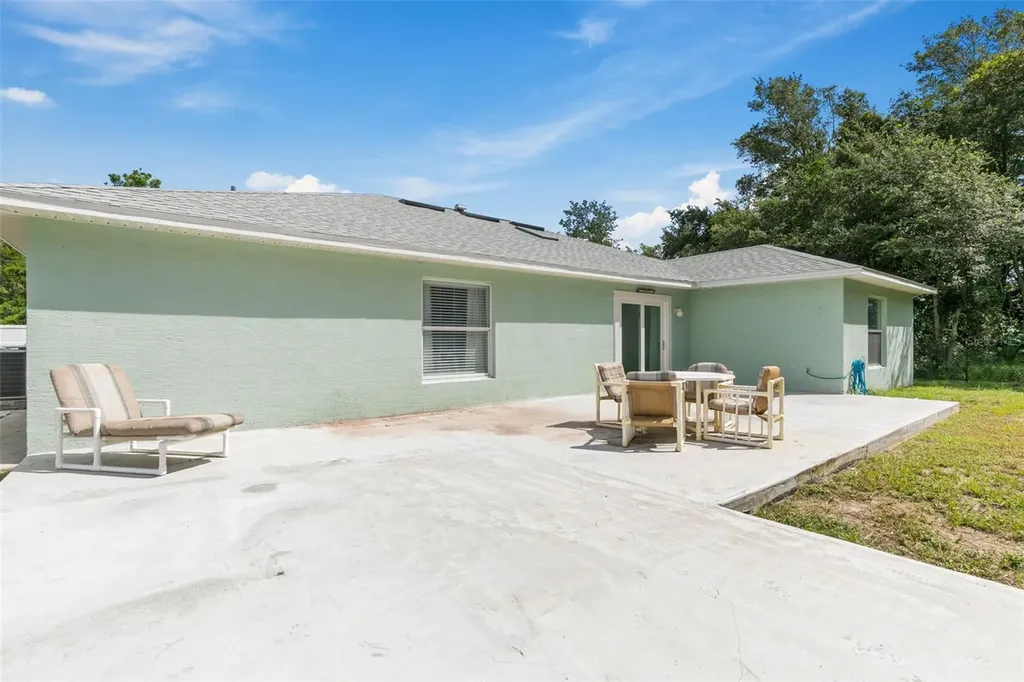 9 Firethorn Lane Palm Coast FL 32137