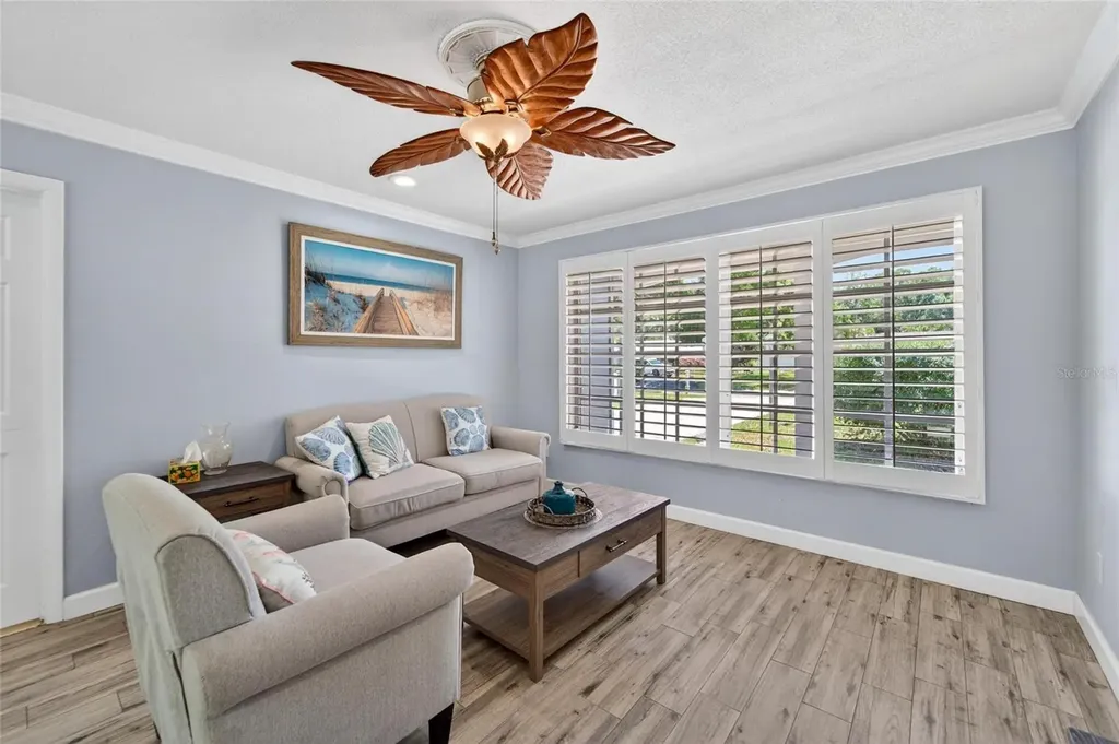 1894 Oakdale Lane N Clearwater FL 33764