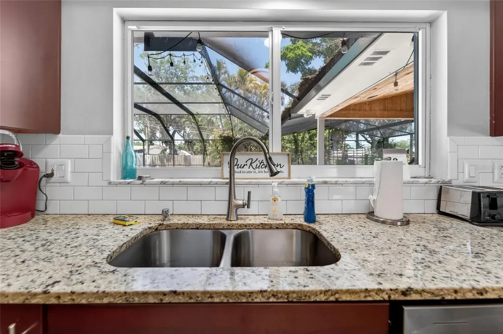 1894 Oakdale Lane N Clearwater FL 33764