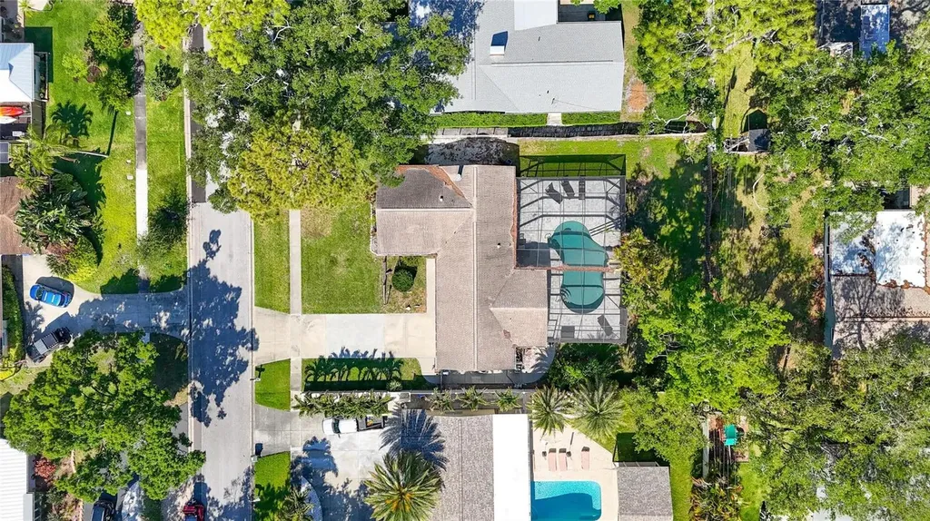 1894 Oakdale Lane N Clearwater FL 33764