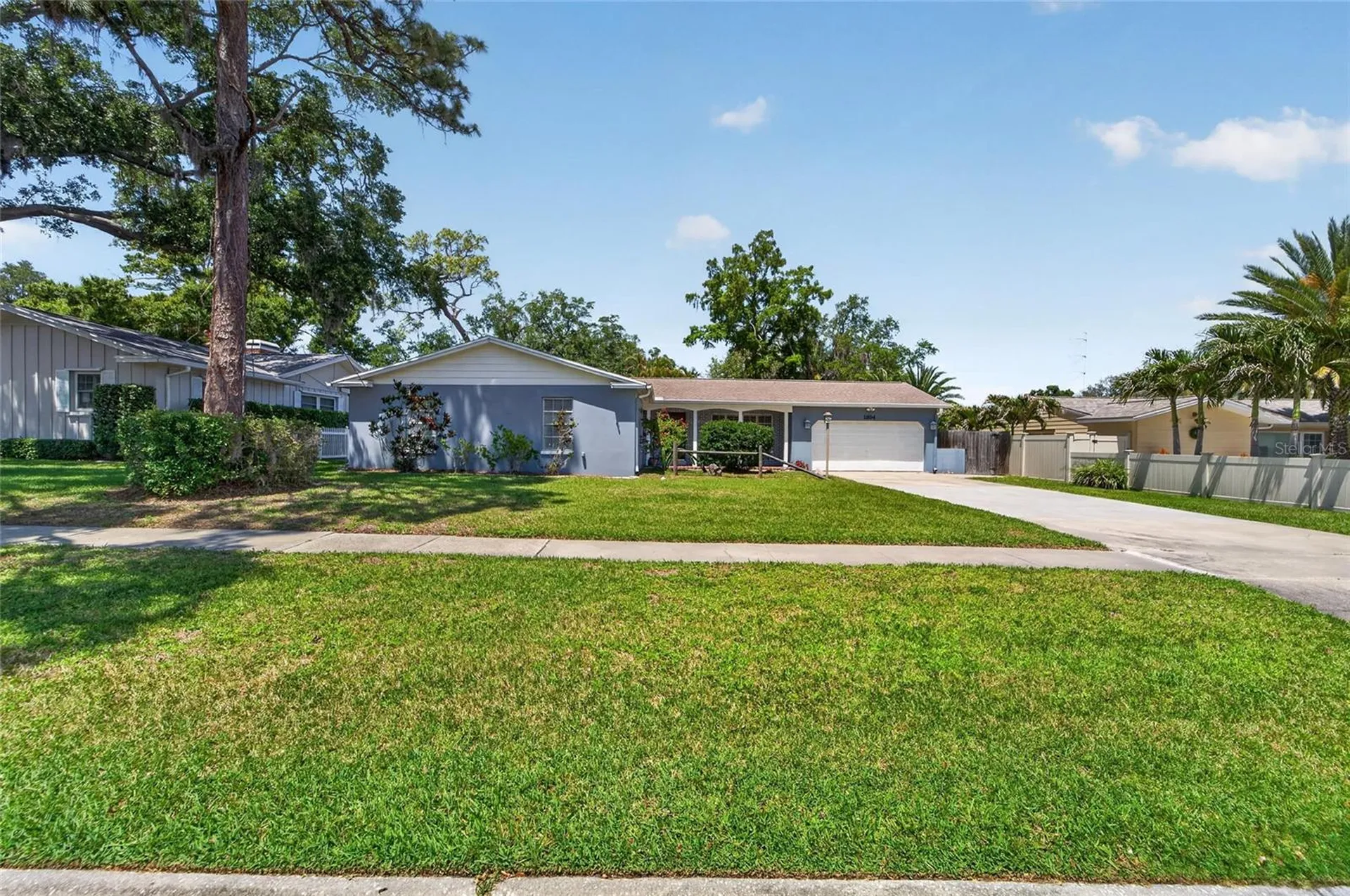 1894 Oakdale Lane N Clearwater FL 33764