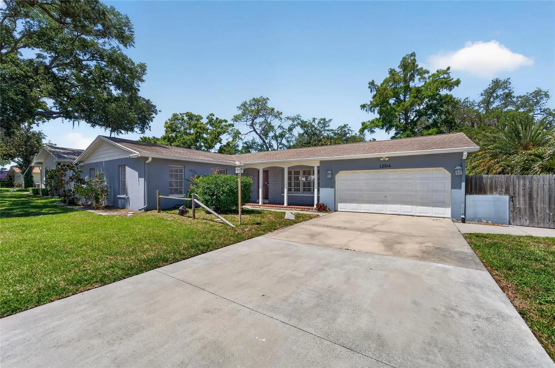 1894 Oakdale Lane N Clearwater FL 33764