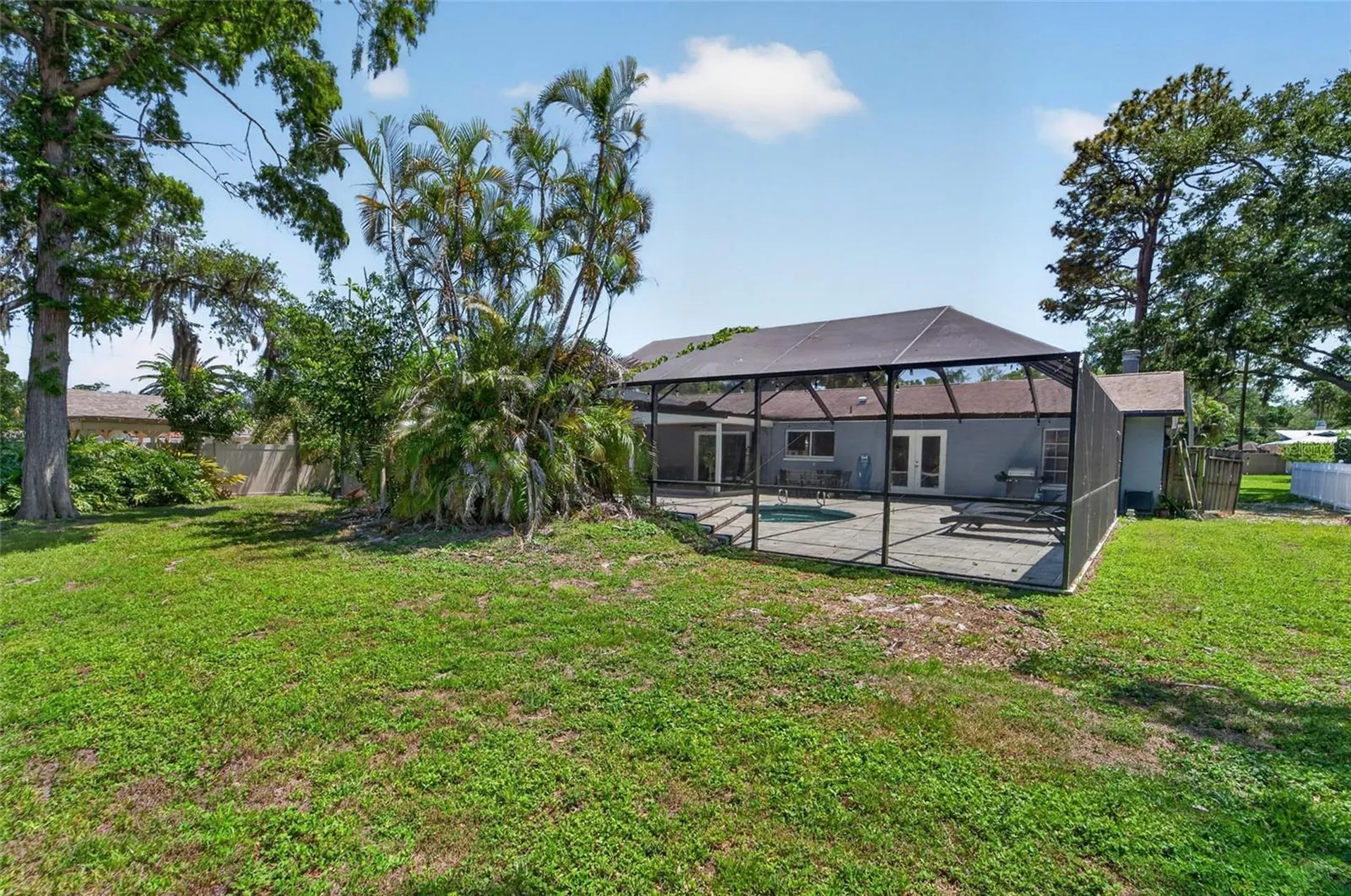 1894 Oakdale Lane N Clearwater FL 33764