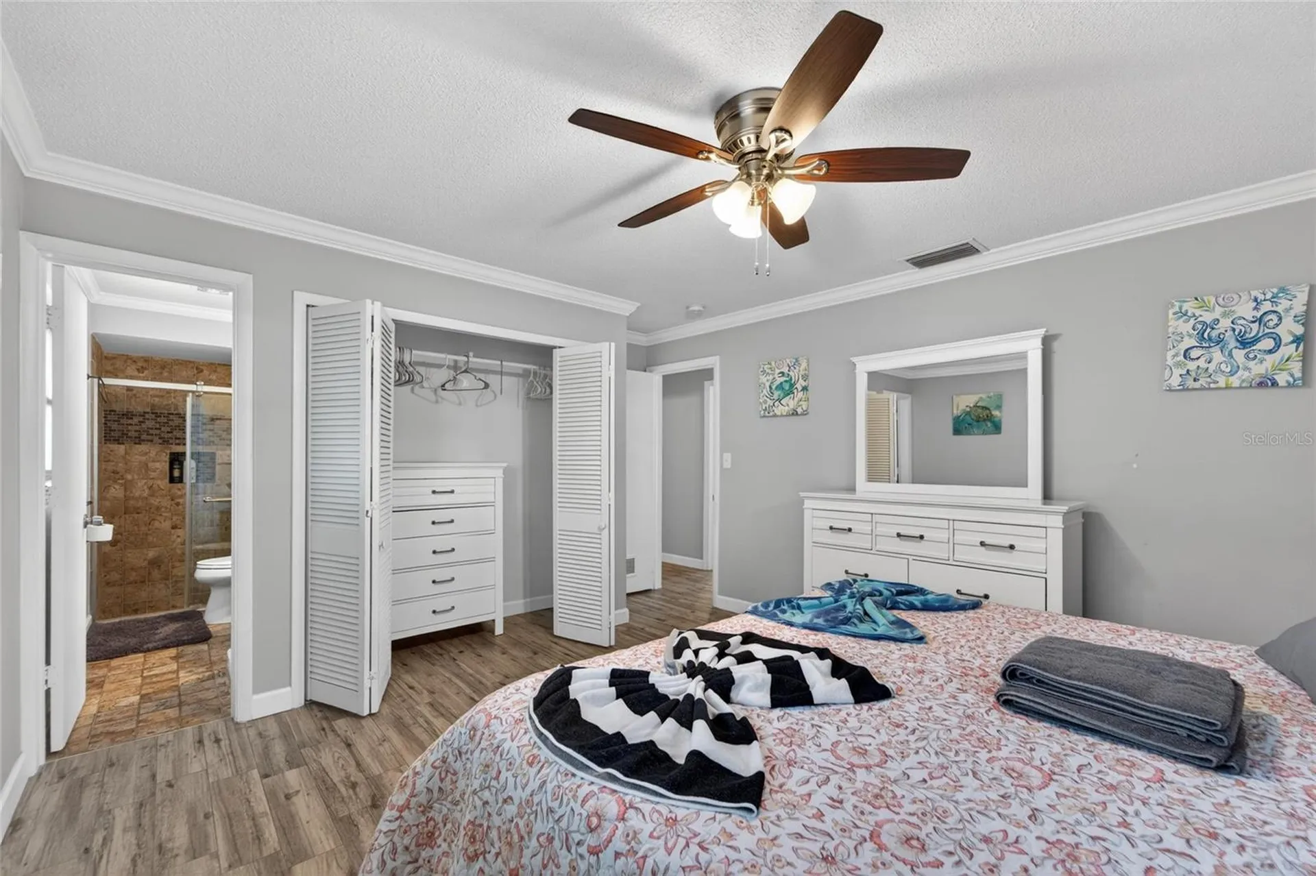 1894 Oakdale Lane N Clearwater FL 33764