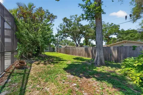 1894 Oakdale Lane N Clearwater FL 33764