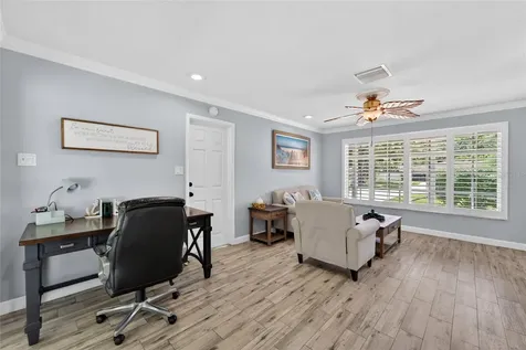 1894 Oakdale Lane N Clearwater FL 33764