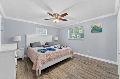 1894 Oakdale Lane N Clearwater FL 33764
