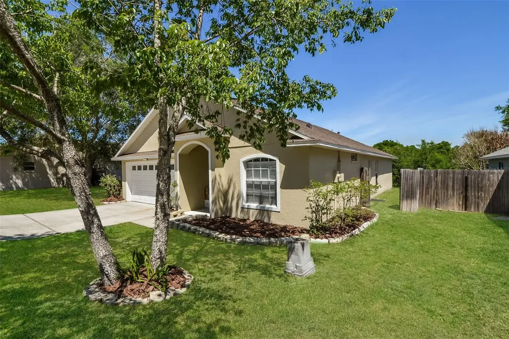 1073 Sheeler Hills Drive Apopka FL 32703
