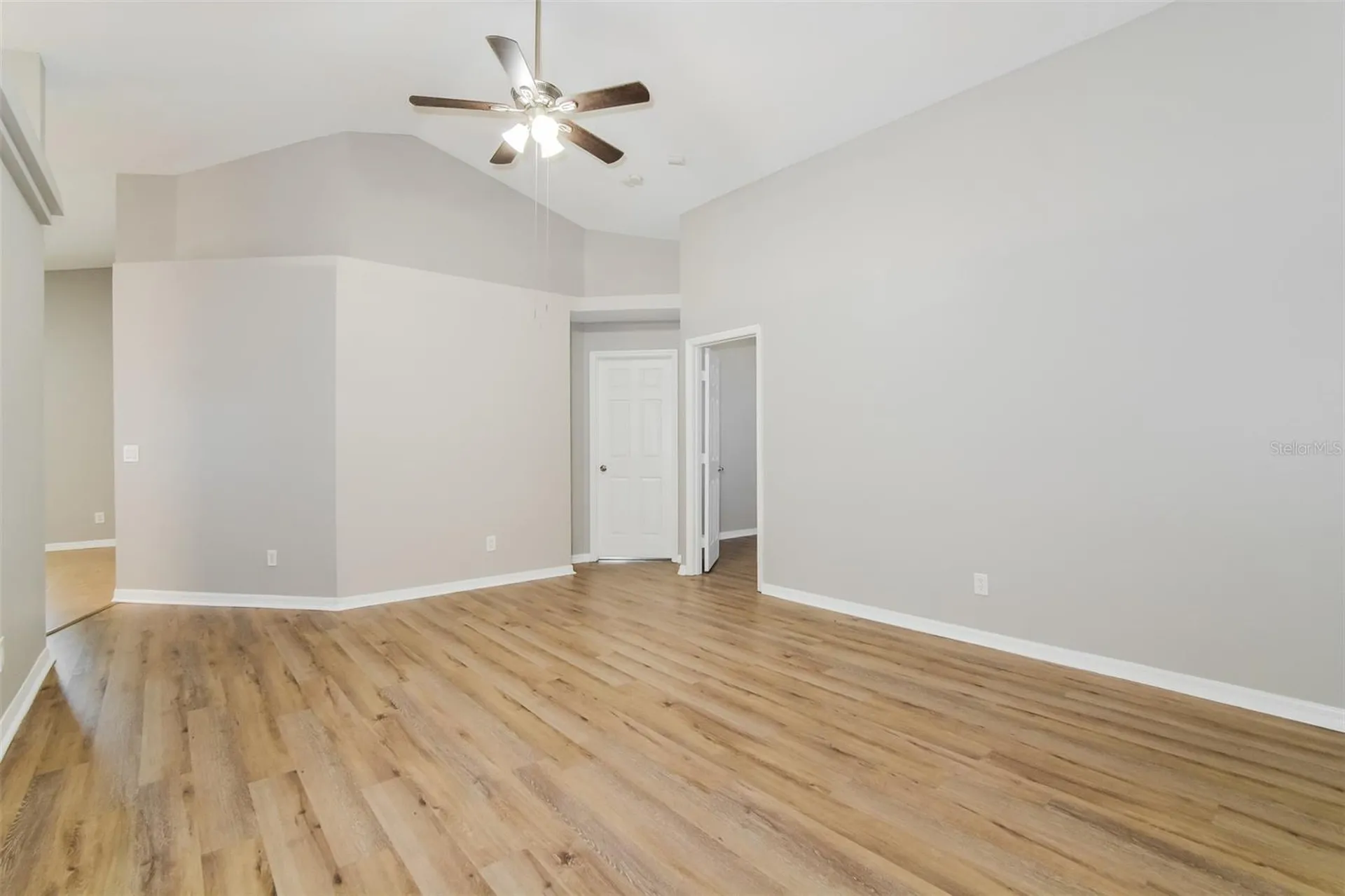 1073 Sheeler Hills Drive Apopka FL 32703