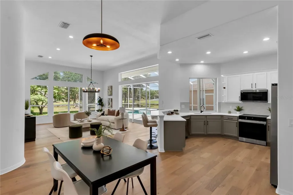 5105 Lady Rose Court Lutz FL 33558