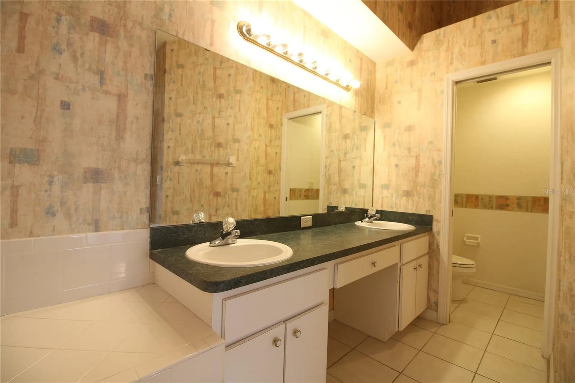 2313 Colony Club Drive Lakeland FL 33813