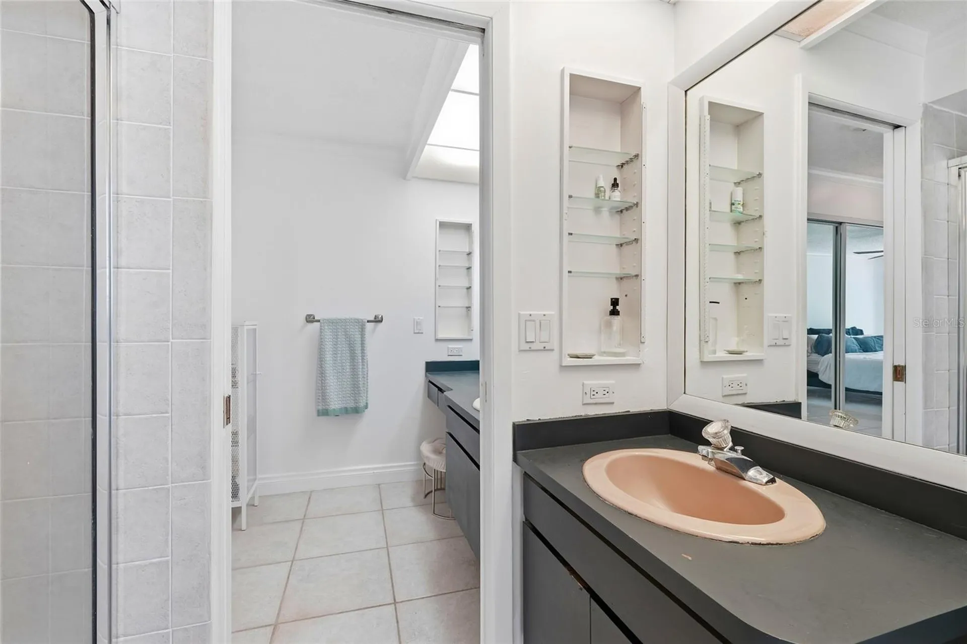 3927 Country View Lane Sarasota FL 34233
