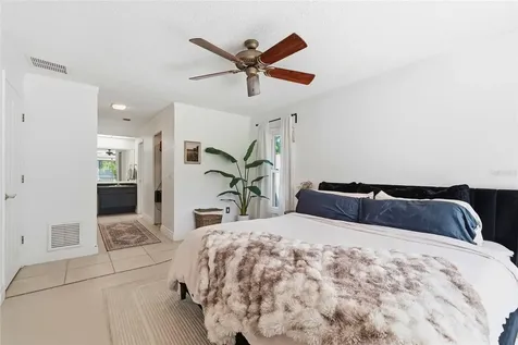 3927 Country View Lane Sarasota FL 34233