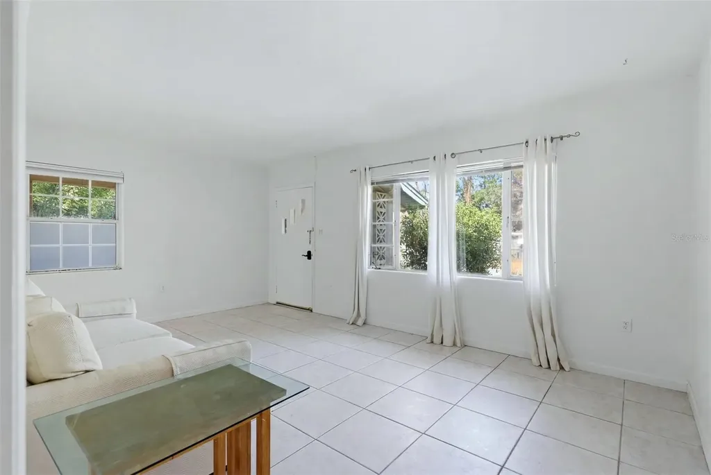 4003 Booth Place Sarasota FL 34231