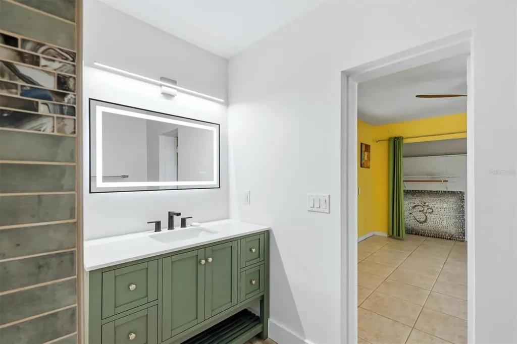 4003 Booth Place Sarasota FL 34231