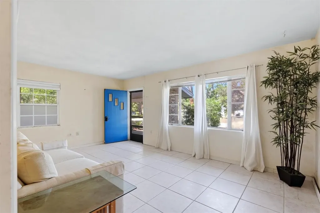 4003 Booth Place Sarasota FL 34231
