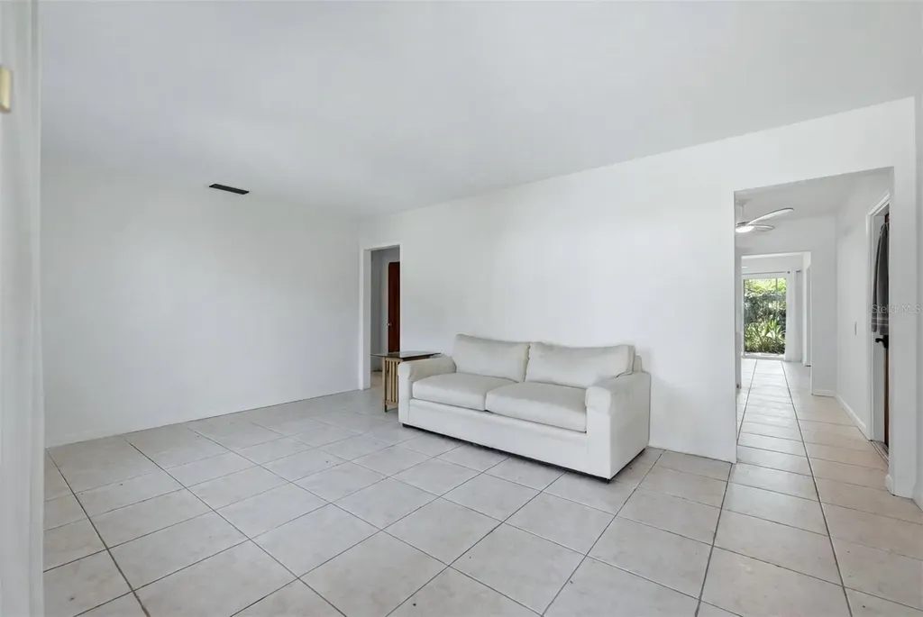 4003 Booth Place Sarasota FL 34231