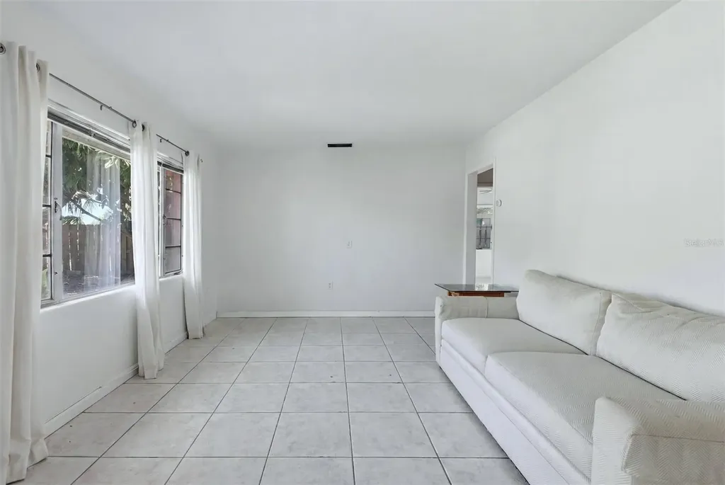 4003 Booth Place Sarasota FL 34231